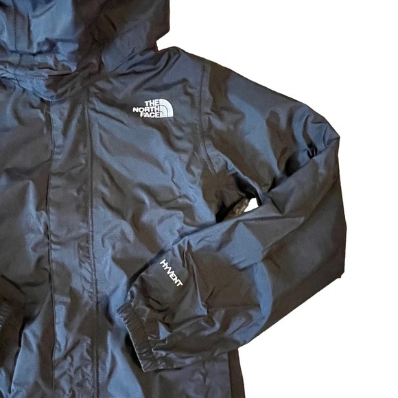 The North Face HyVent Rain Jacket - Picture 4 of 15